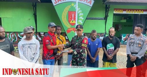 Satgas Yonif 144/Jaya Yudha Tangkap Pelaku Pengedar Ganja di Perbatasan RI&#45;Papua Nugini